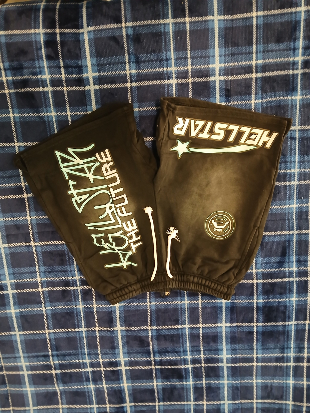 HELLST4R SHORTS
